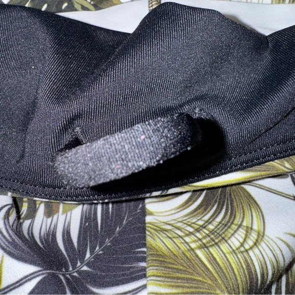 LORNA JANE Vintage Palm Support 7/8 Tights Leggings Size Large?? - Picture 15 of 16